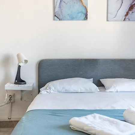 Проживание в семье Blife Marya Private - Airport